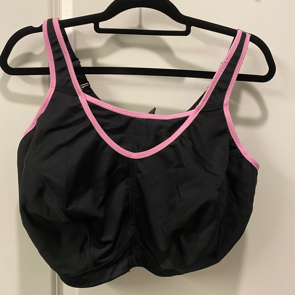 Glamorise. Sports bra. 44G.